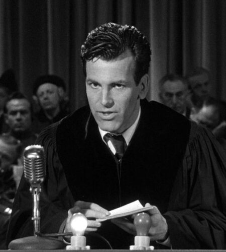 O Passado no Banco dos R&eacute;us: O Poder de Julgamento em Nuremberg