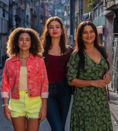Tr&ecirc;s Gra&ccedil;as e o Retorno do &lsquo;Novel&atilde;o&rsquo;