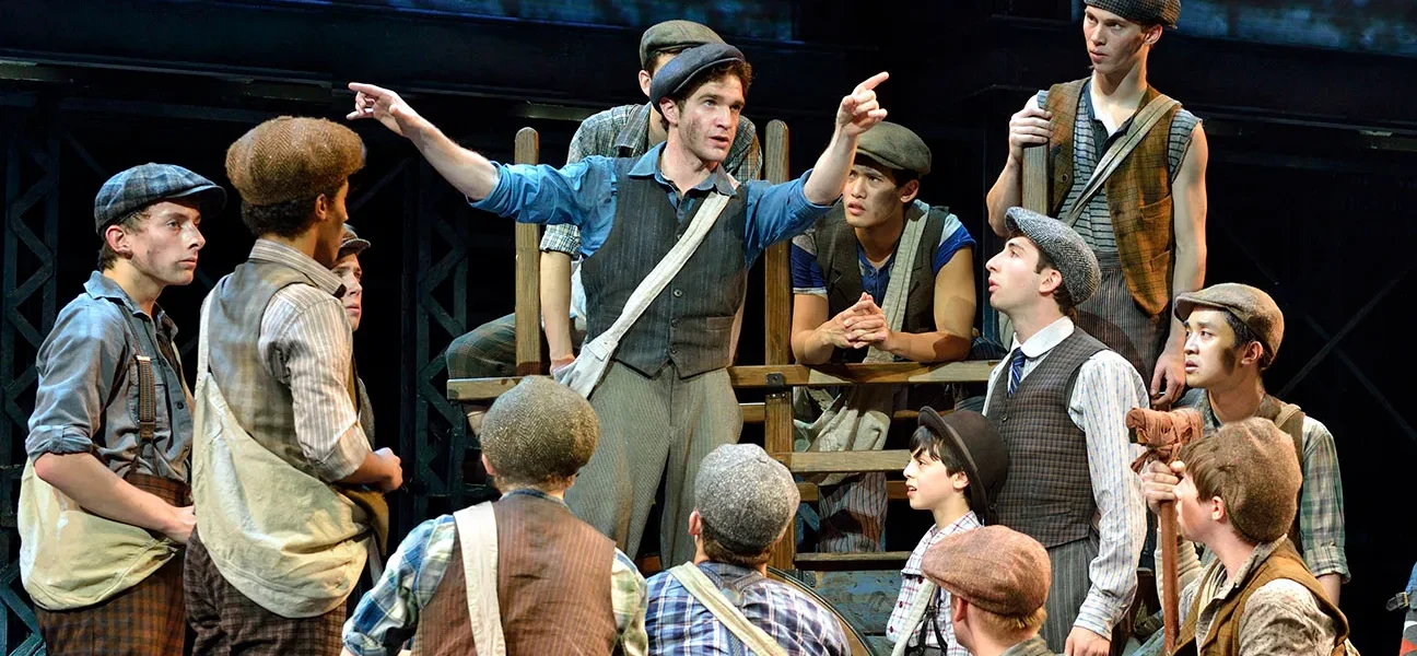 Nova York nunca dorme em &ldquo;Newsies&rdquo;